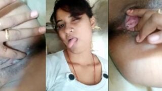 Cute Indian Village Girl Fingering Pussy Selfie