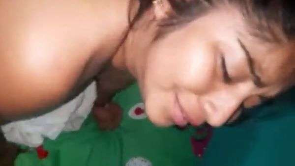 Healthy girlfriend gand hue MMS hua leak