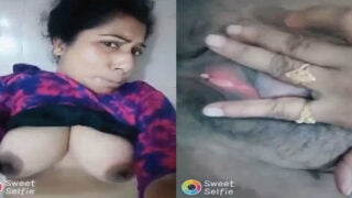 Unsatisfied village housewife exposing horniness cam